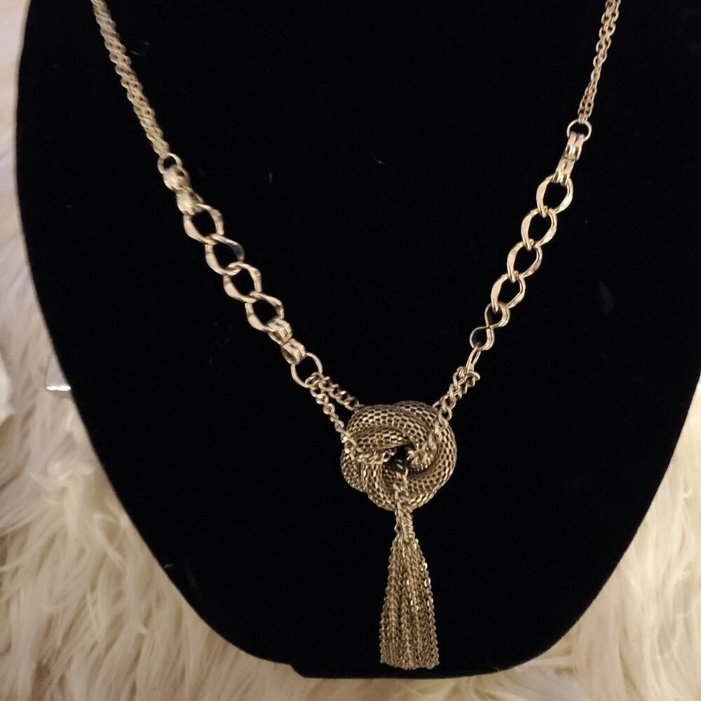 18" Silver Knotted Necklace with Silver Fringe Dangling Chains